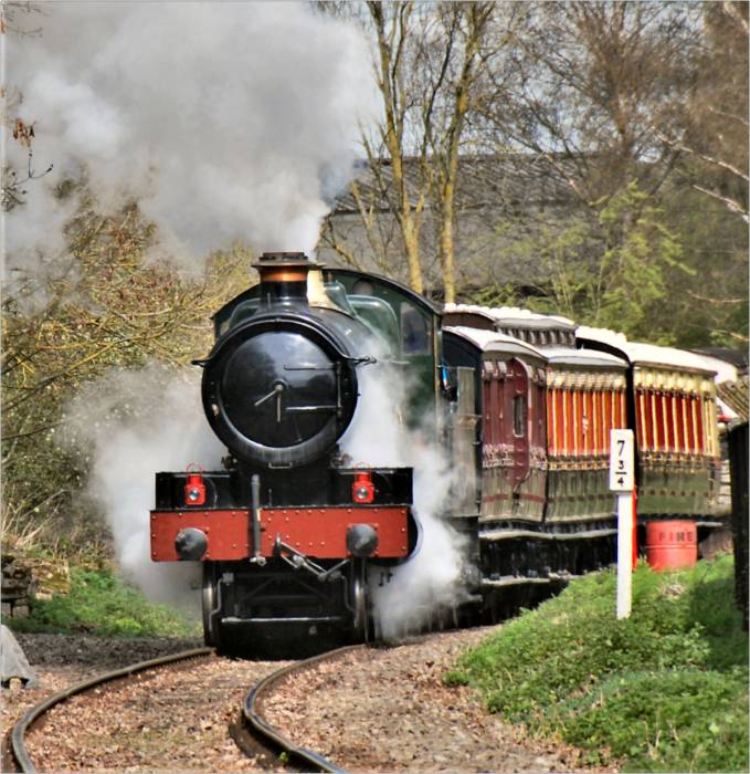 photo_comp_2019e.jpg photo_comp_2019e.jpg